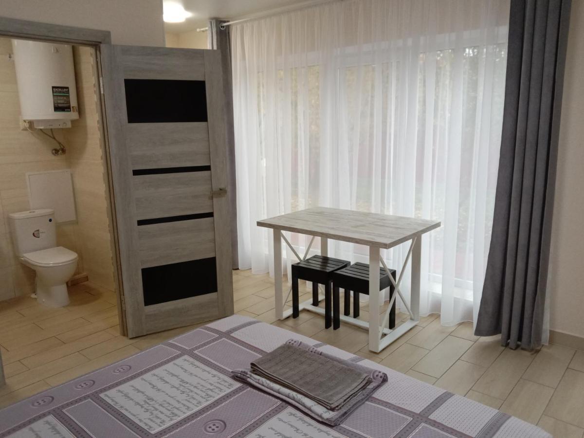 Однокімнатна 105 Apartment Khmel'nyts'kyy Exterior photo