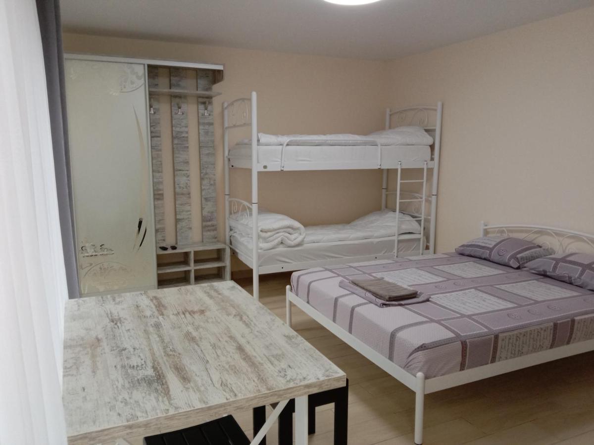 Однокімнатна 105 Apartment Khmel'nyts'kyy Exterior photo